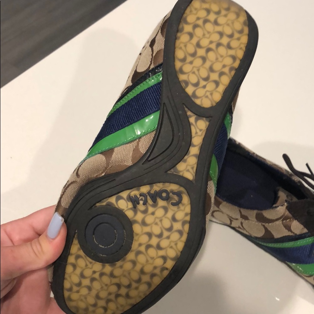 Coach shoes View 3